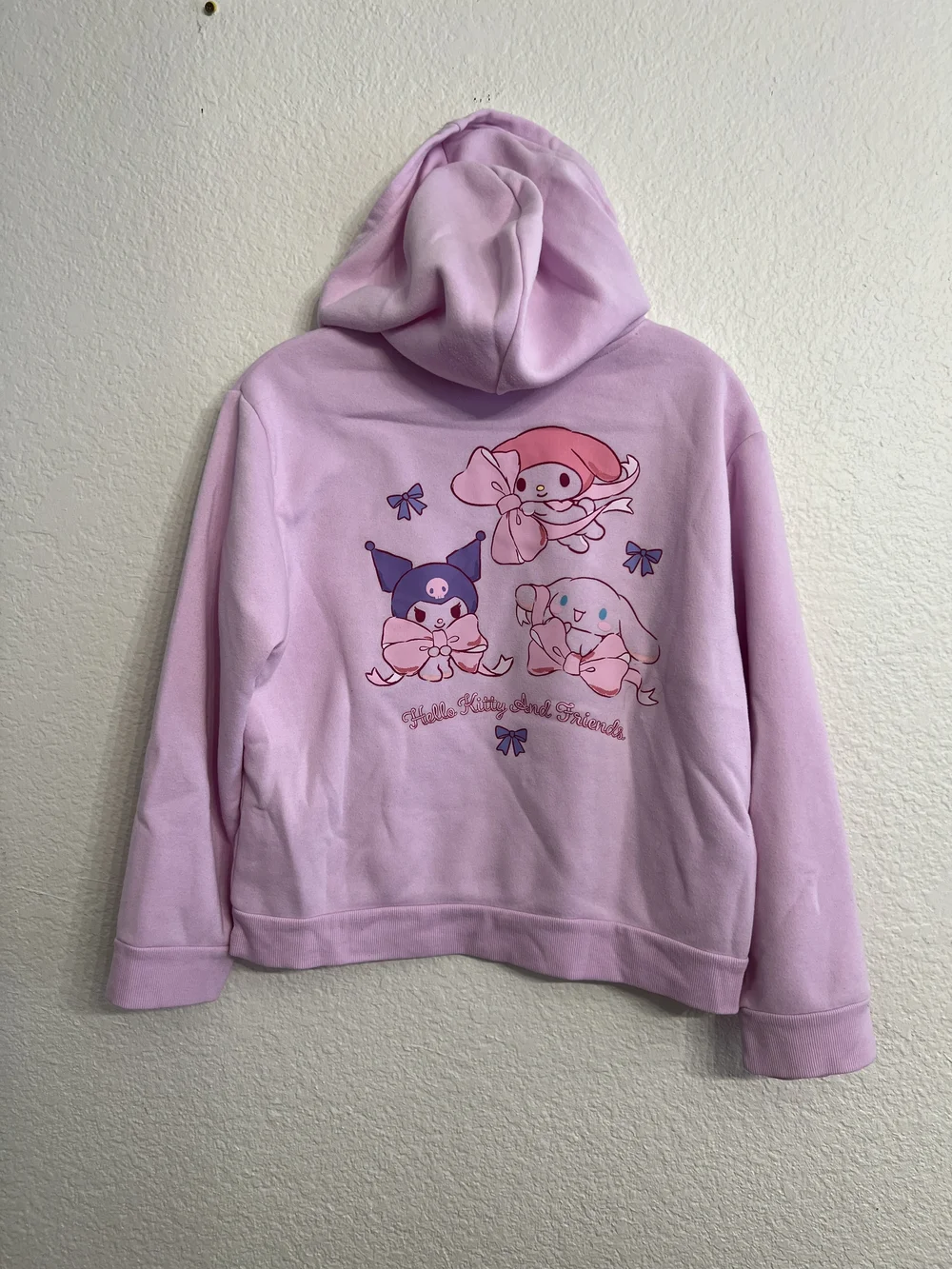 Hello Kitty soft pink